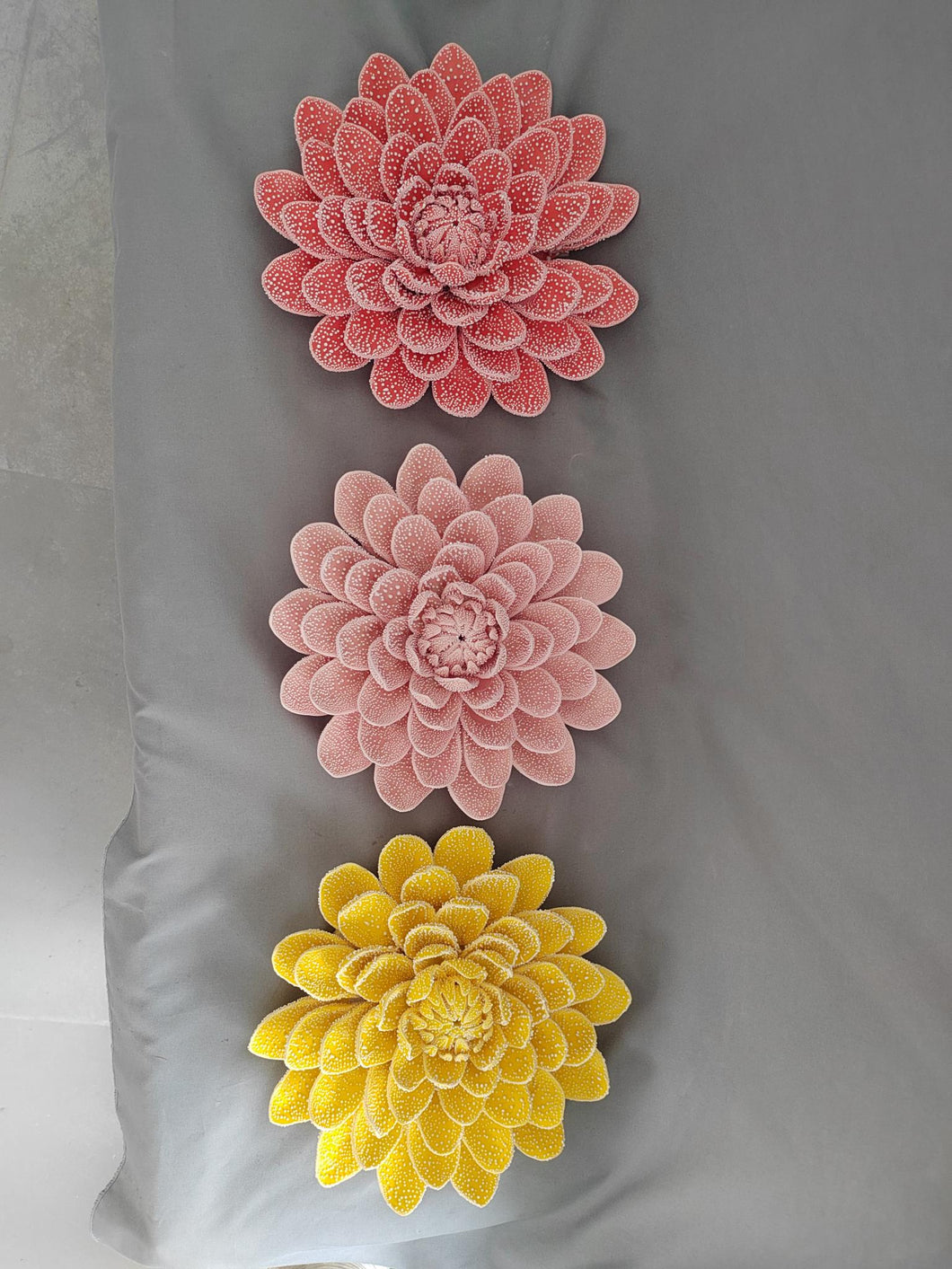 FLOWER SHAPED TABLE DECOR YELLOW+PINK+BERRY #758