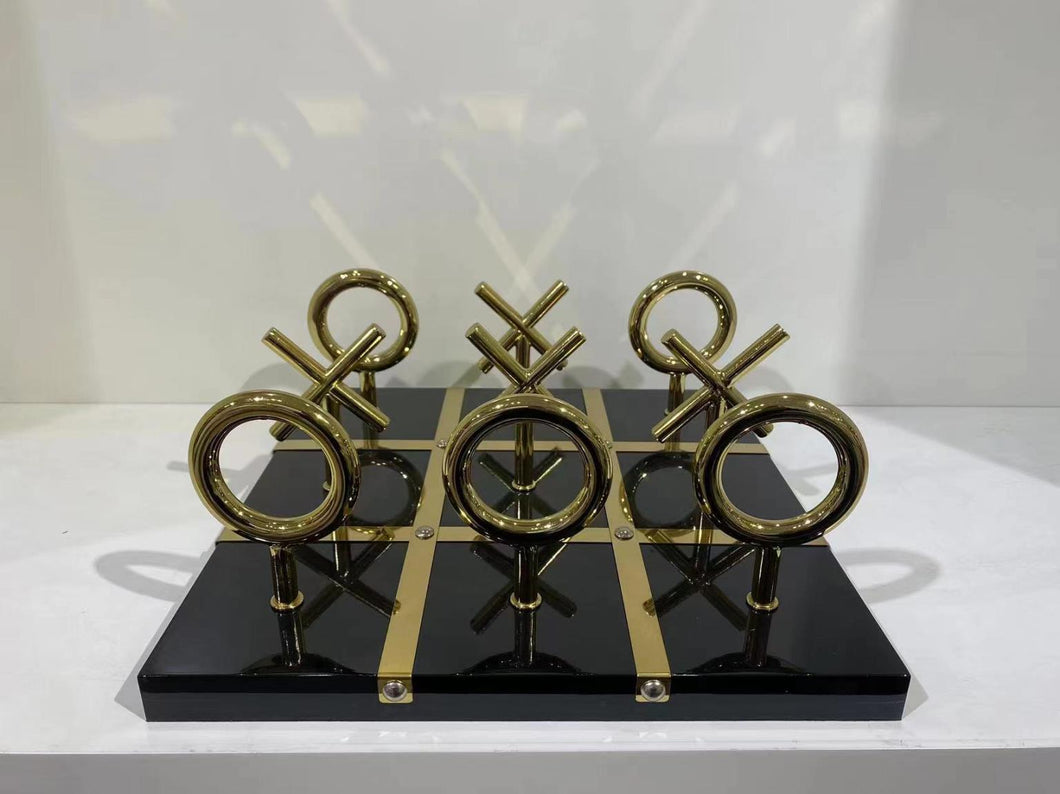 BLACK/GOLD TIC-TAC-TOE TABLE DECOR